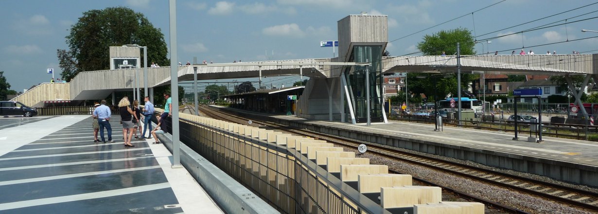 Accoya station in Dieren