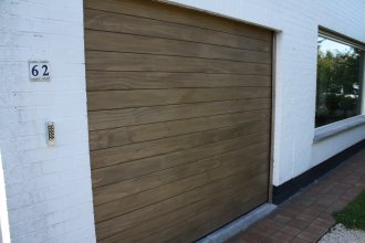 Accoya garagedeur