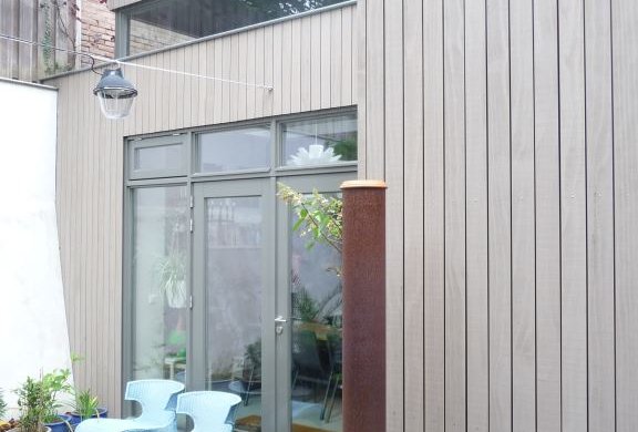 HHB Equal Weathering stain